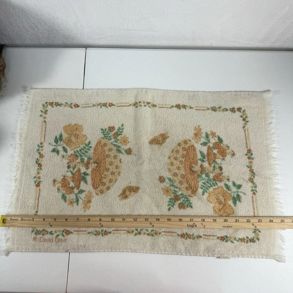 Vintage Retro Mushroom Hand Towels Beige‎ Butterflies Terry Fringe Made In USA